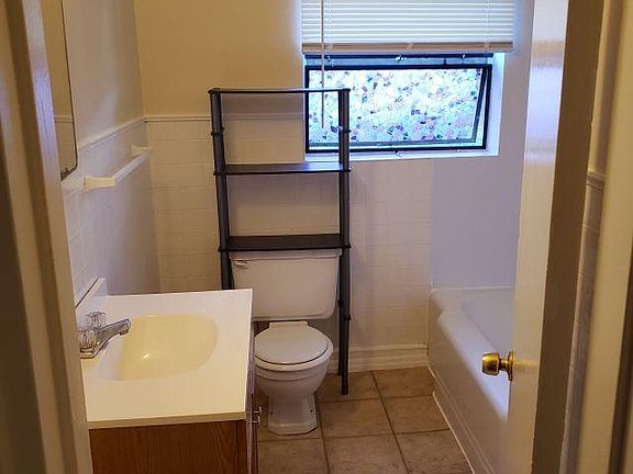 5th image of 17A Byron Ct