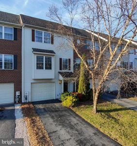17 Effie Ln, Martinsburg, WV, 25404