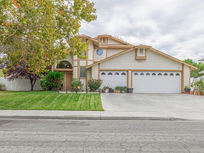 1154 Regents St, Lancaster, CA, 93534