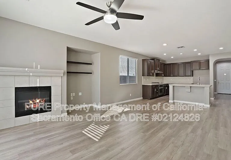 1518 Sandmark Dr — Photo 36