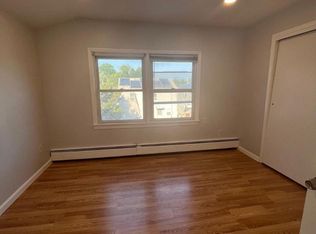 186 Briggs Ave, Yonkers, NY 10701