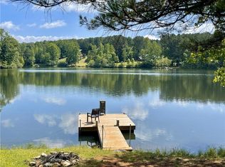 555 Barker Trail Rd, Cleveland, GA 30528