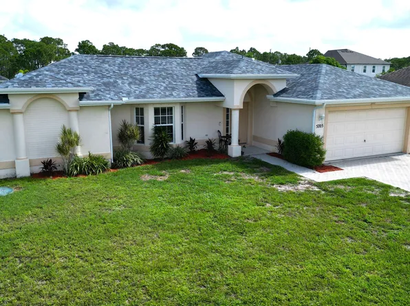 5705 NW Crocus Avenue, Port St Lucie, FL 34986