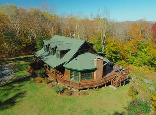 1110 Dimmock Rd, Becket, MA 01223