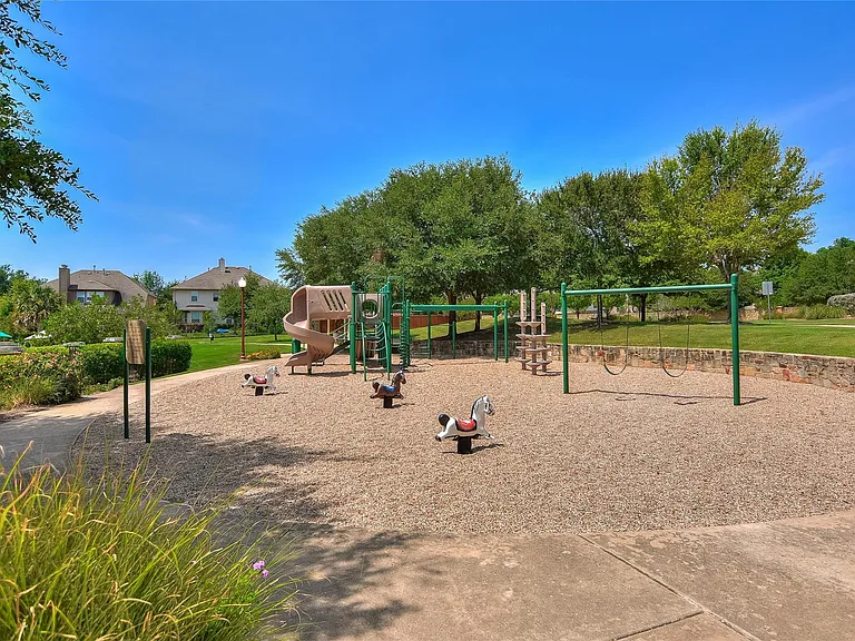 2311 Dillon Pond Ln #A — Photo 27