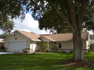 6434 Silver Oaks Dr, Zephyrhills, FL 33542