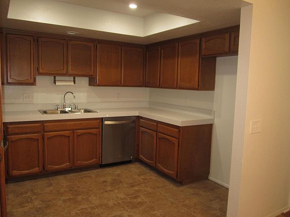 3rd image of 4522 Brookview Ct