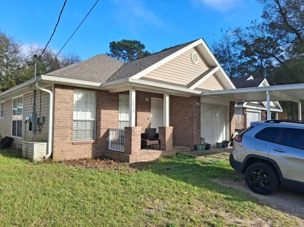 6018 Montgomery Avenue, Pensacola, FL 32526