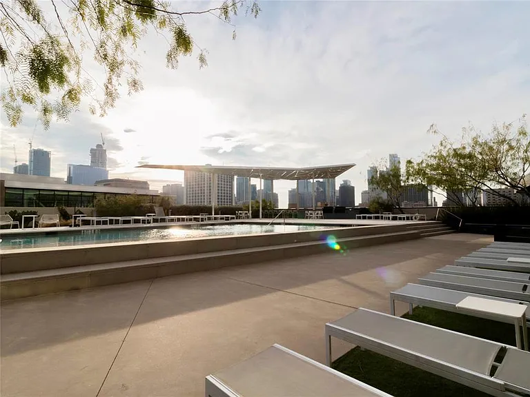 800 Embassy Dr #115 — Photo 38