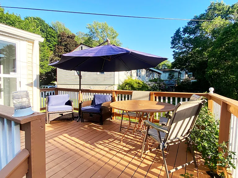 10 Pine Tree Ln — Photo 14
