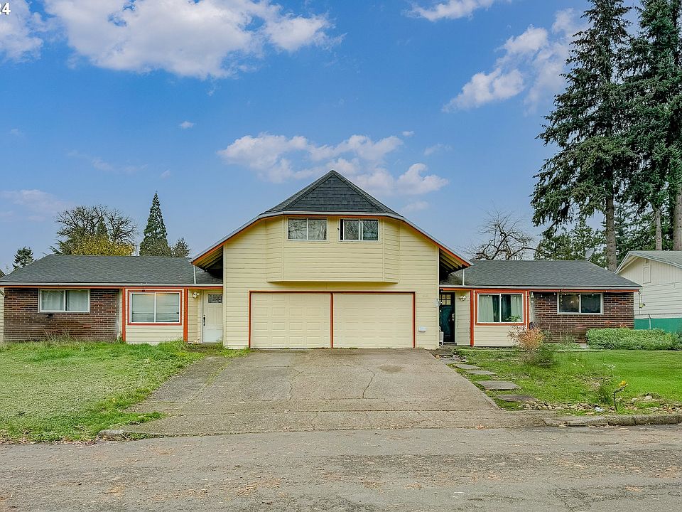 1st image of 2704 NE 84th Ave
