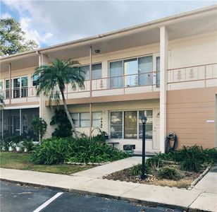 4295 58th Way N APT 1701, Kenneth City, FL, 33709