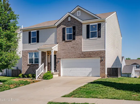 266 Saint Regis Dr, Shelbyville, KY 40065