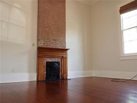 2nd image of 755 Louisiana Ave #B