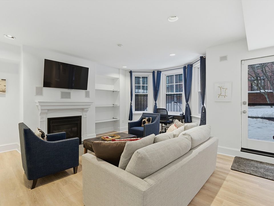 1st image of 434 Marlborough St #A
