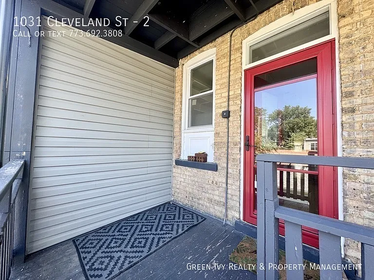 1031 Cleveland St #2 — Photo 13