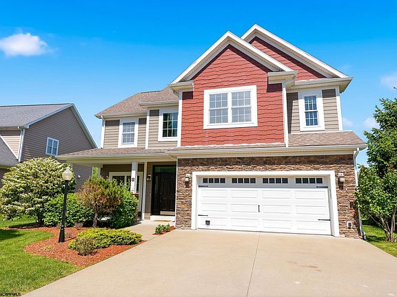 2nd image of 8 Cardiff Dr