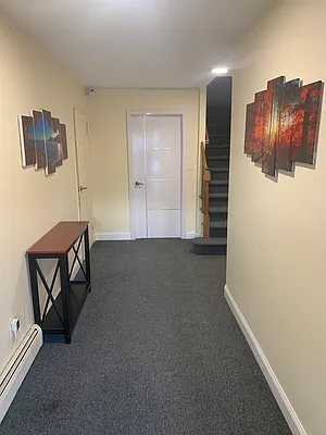 Rented by Owner | media 30