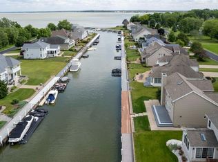 2091 S Bristol Dr, Lakeside Marblehead, OH 43440