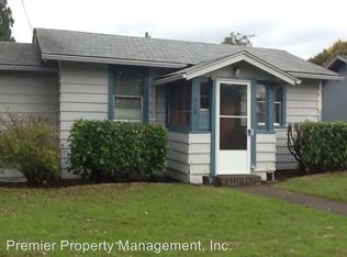 318 NW 40th St, Vancouver, WA 98660