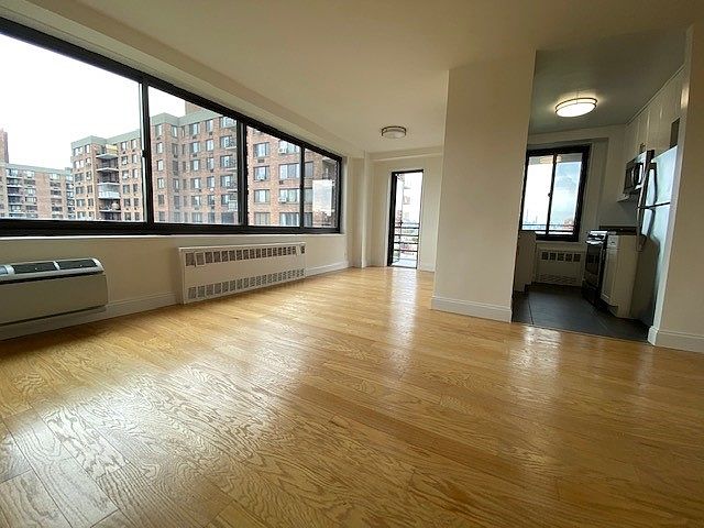 1st image of 470 Lenox Ave APT 11D