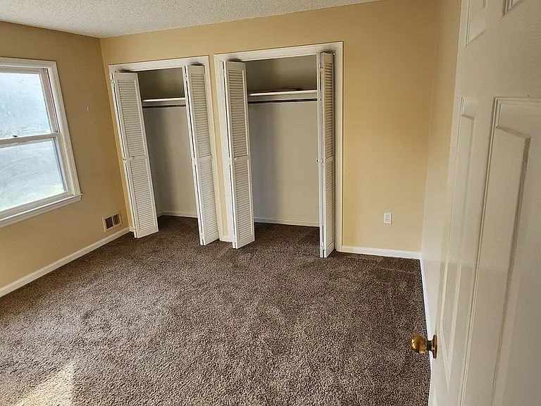 903 Dogwood Ave — Photo 8
