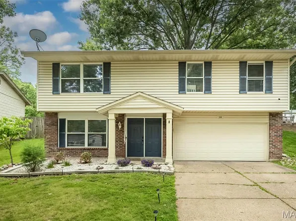 508 Arborwood Dr, Ballwin, MO 63021
