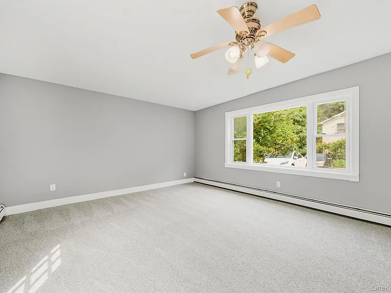 12 Dickerson Pl — Photo 5