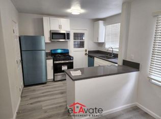 4122 Santa Rosalia Dr APT B, Los Angeles, CA 90008