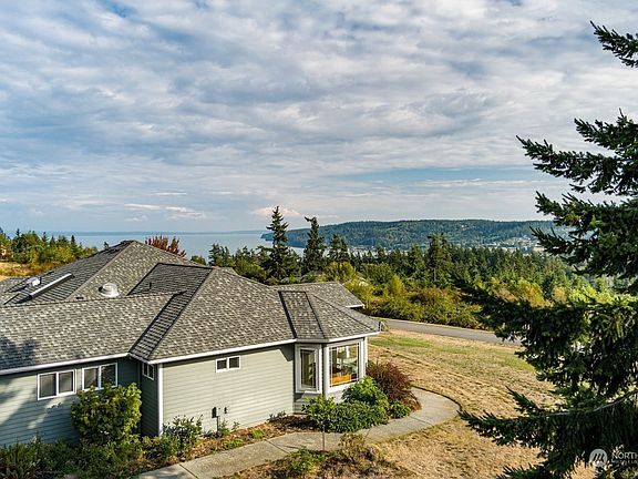 2nd image of 355 Olympic Bay Lane