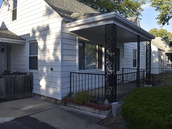 3rd image of 4128 McAllister Ave