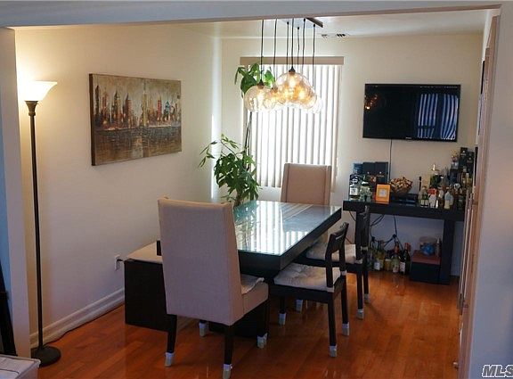 2nd image of 22810 67th Ave
