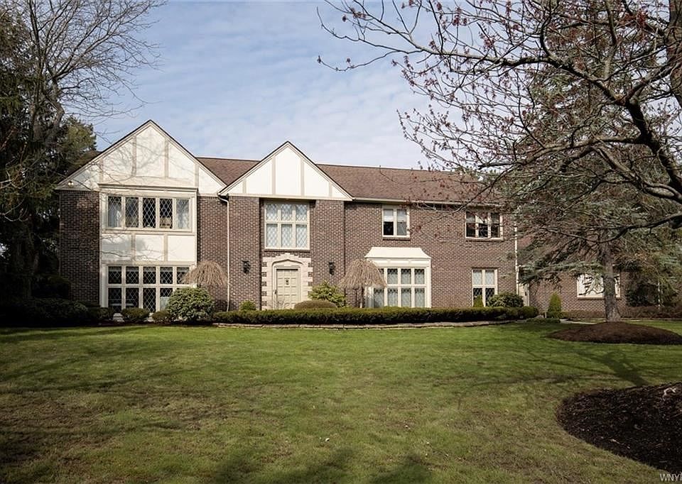 1st image of 60 Waterford Park