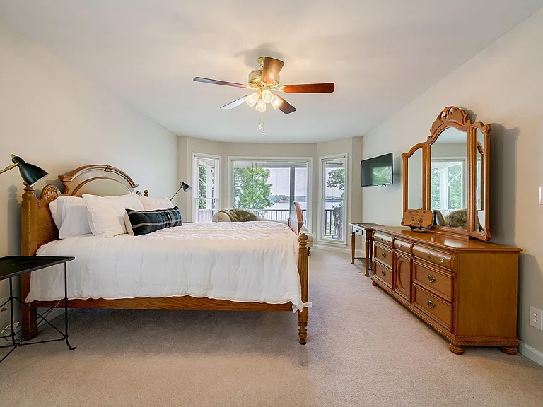 431 E River Bend Dr — Photo 32