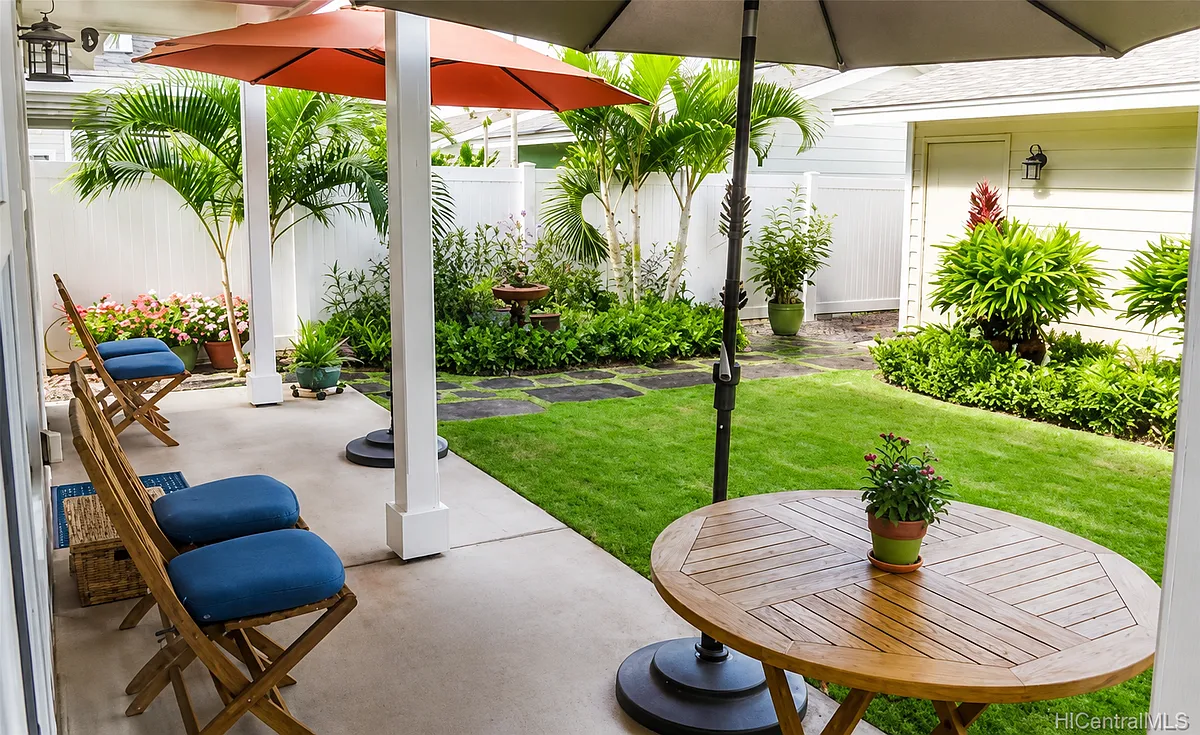 4 bed, 3.0 bath, 1632 sqft, $4,250 — Photo 4