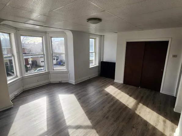 1441 W Philadelphia St #2, York, PA 17404