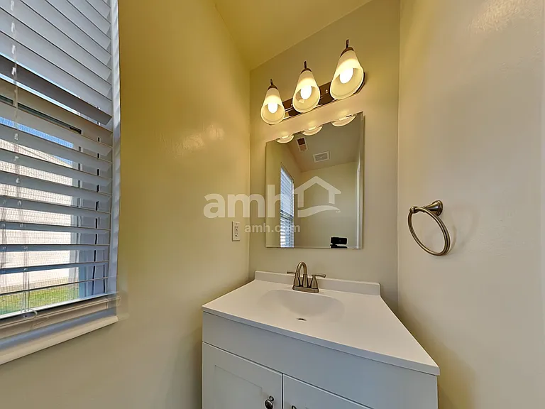 2362 Hummingbird Ln — Photo 13