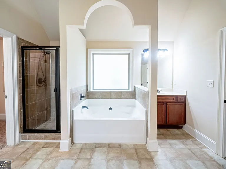75 Village Park Dr — Photo 15