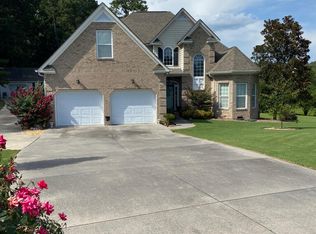 121 Tomahawk Trl, Cohutta, GA 30710