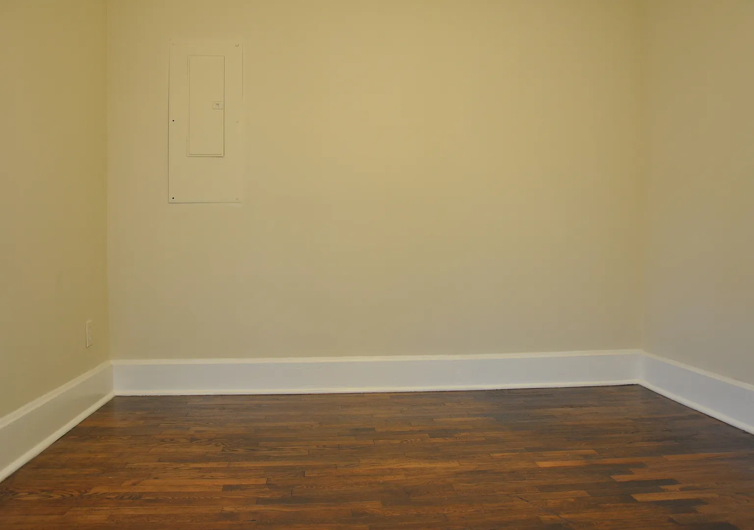 Now Pre-Leasing for 2027-28 School Year! — Photo 4