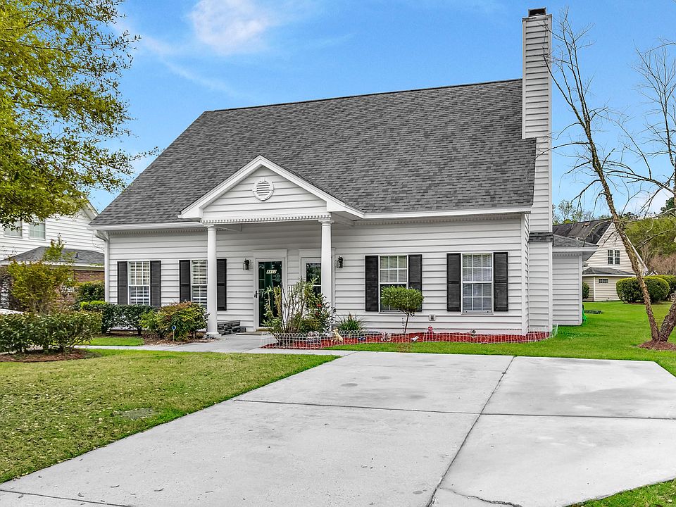 1st image of 4810 Habersham Ln