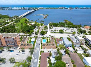 101 S Golfview Rd APT 15, Lake Worth, FL 33460