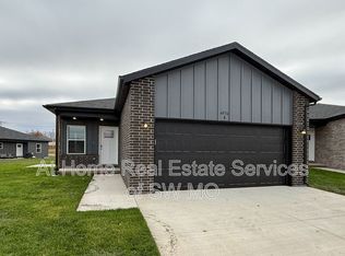 4930-8 W Minota St, Springfield, MO 65802