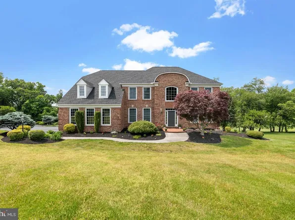 2202 Elliottschance Ct, White Hall, MD 21161