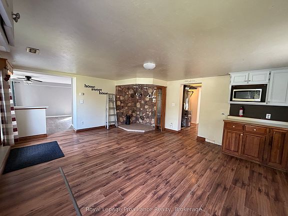 3rd image of 5465 Stirling Marmora Rd
