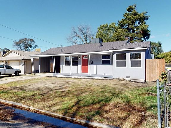 2nd image of 2419 W Acacia St