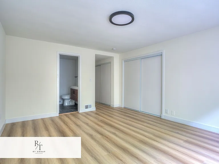 1032 S Golden West Ave #A — Photo 15