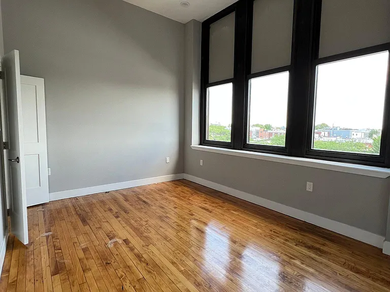 1507 S 17th St #321 — Photo 14