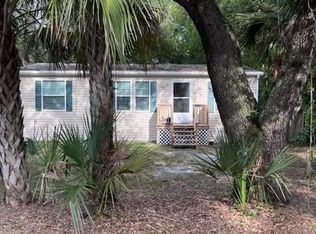 712 S 11th St, Fernandina Beach, FL 32034