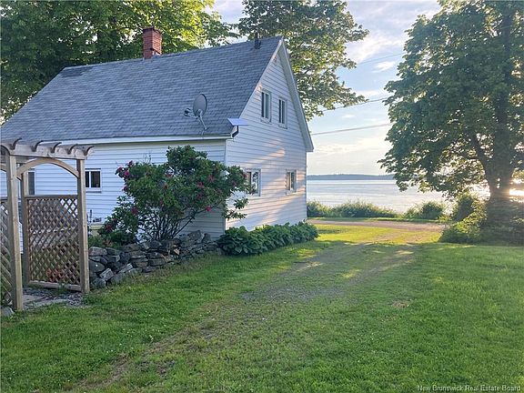 4th image of 39 Cooks Point Rd